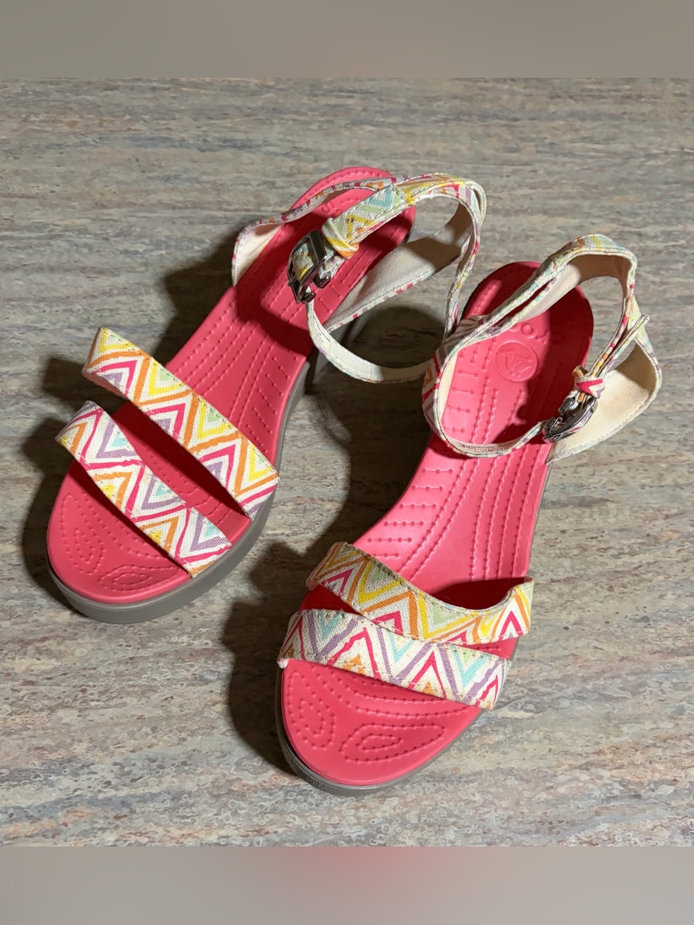 CROCS Multicolored Zigzag Patterned Strap Wedge Sandals